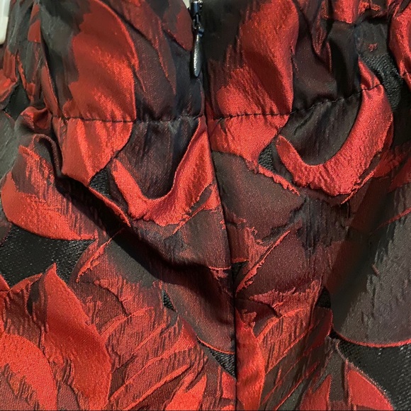 Pleated Skirt - Picture 3 of 4